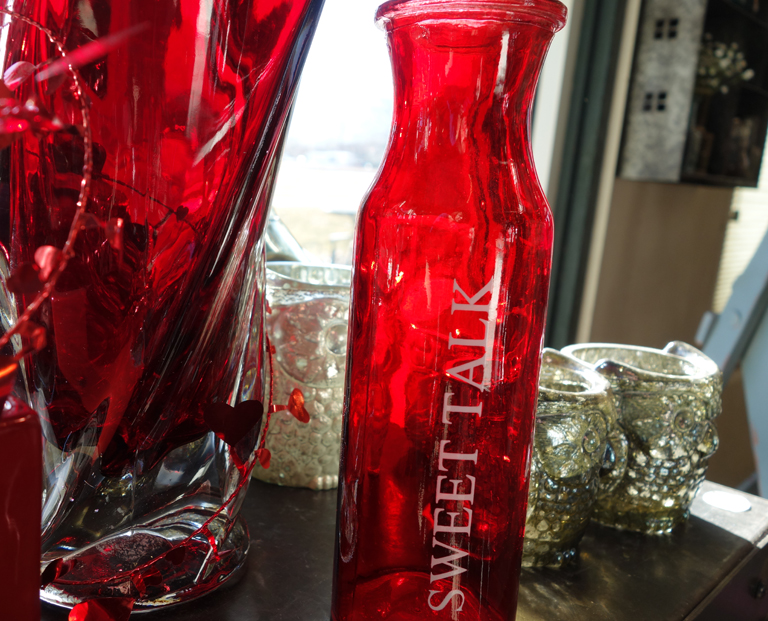 Red Valentine Vases